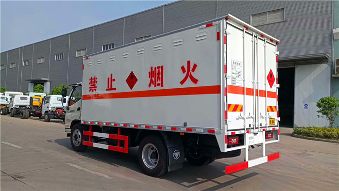 奧鈴7.3噸民爆運輸車