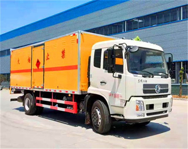 國六東風(fēng)天錦氣體廂式運(yùn)輸車