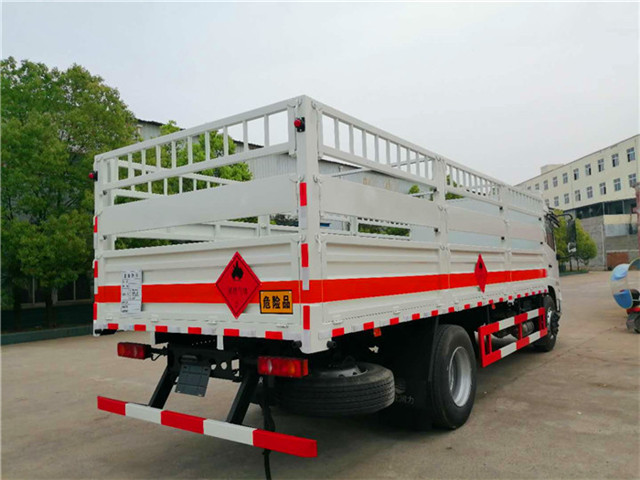 國六東風天錦氣瓶運輸車