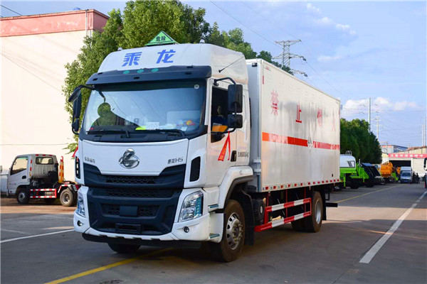 6米6雜項(xiàng)廂式運(yùn)輸車 6米6雜項(xiàng)廂式運(yùn)輸車